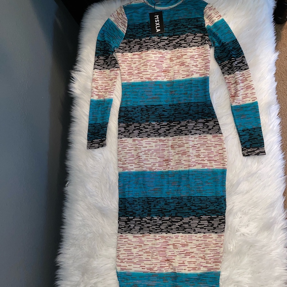 MSIXELA Derby MIDI Dress
